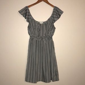 🌼Striped Flowy Dress🌼
